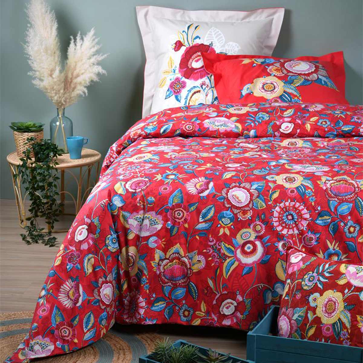 Housse de couette Suzanna rouge et deux taies