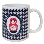 Mug Poupe russe pied de poule par Cbkreation